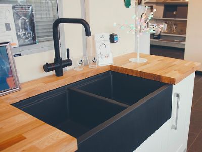 GRANMASTER TAPERED FARMHOUSE QUARTZ BELFAST BLACK METALLIC DOUBLE BOWL SINK (Reversible - Flat/Ribbed Front), GRA0085 GRANMASTER TAPERED FARMHOUSE QUARTZ BELFAST BLACK METALLIC DOUBLE BOWL SINK (Reversible - Flat/Ribbed Front), GRA0085